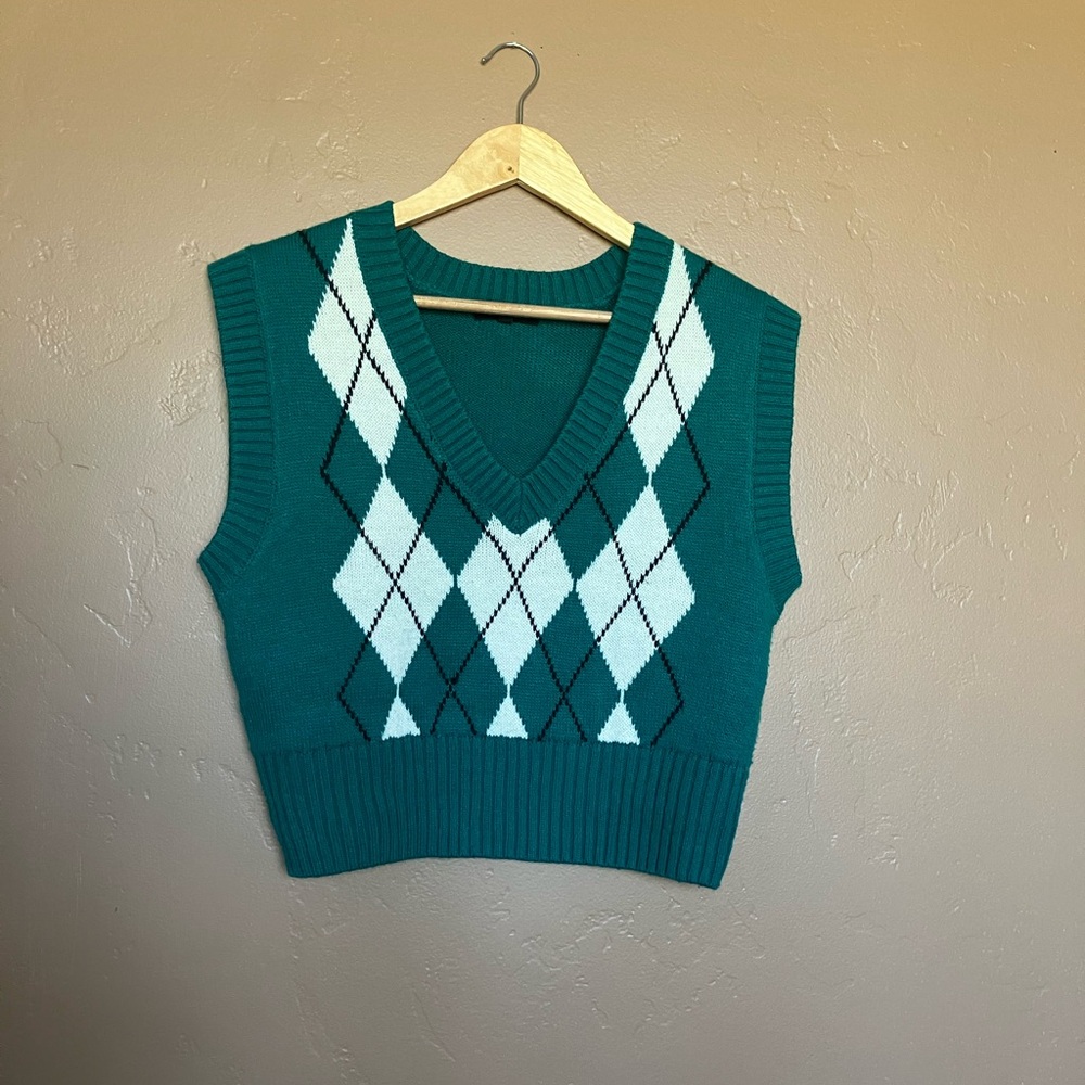 Love Tree Teal Argyle V-Neck Sweater Vest